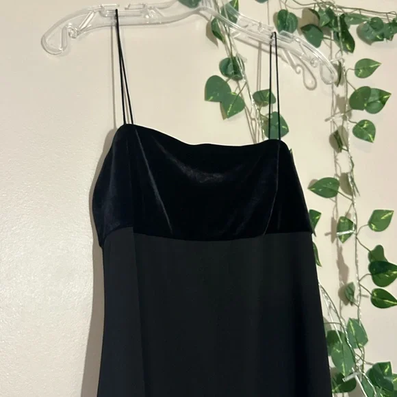 All that Jazz Strapless Black Dress - Picture 2 of 4